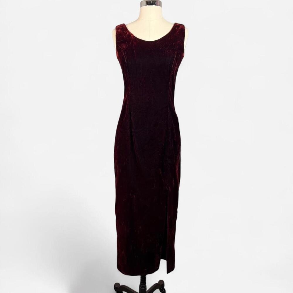 Vintage Burgundy Velvet Evening Dress